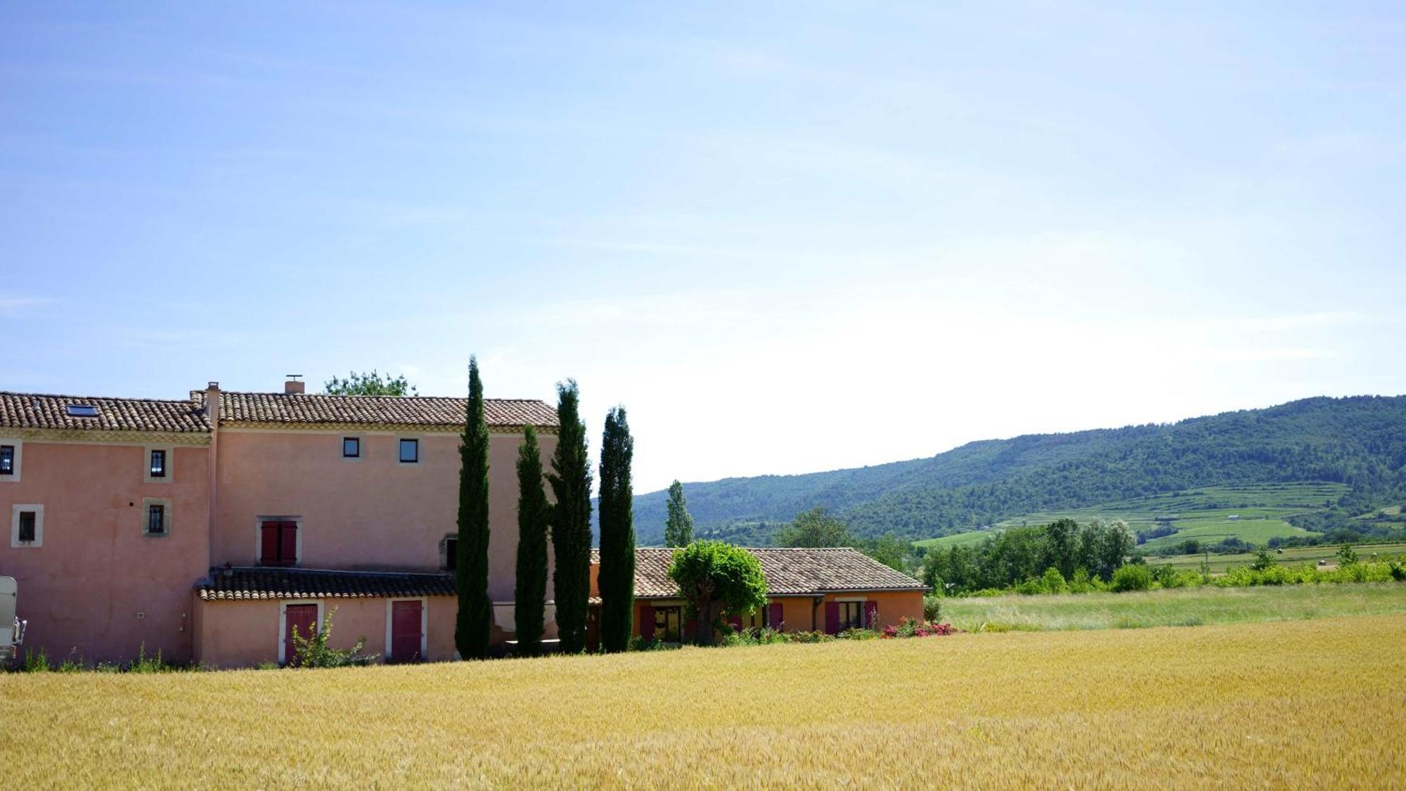 Chambres D'Hotes, B&B La Musardiere Alba-la-Romaine エクステリア 写真