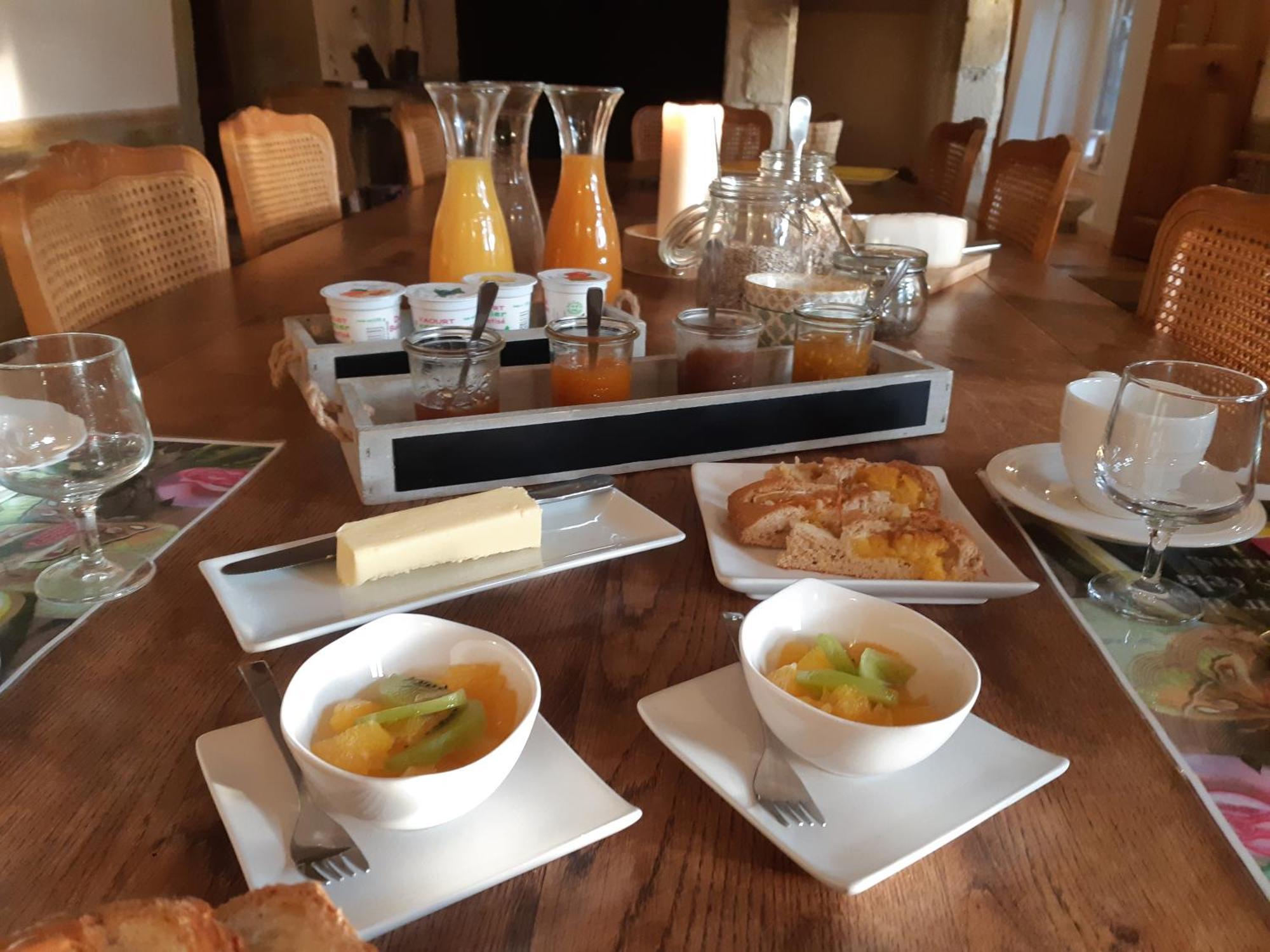 Chambres D'Hotes, B&B La Musardiere Alba-la-Romaine エクステリア 写真
