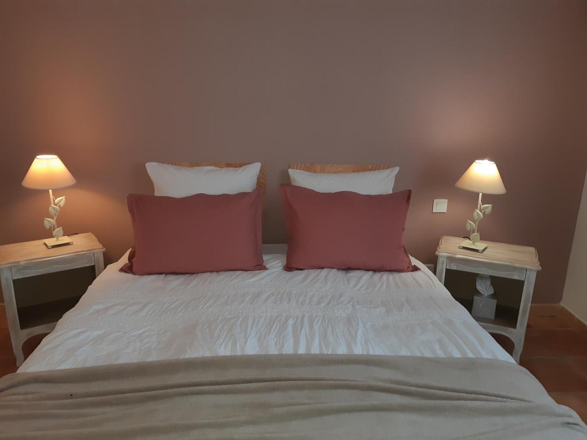 Chambres D'Hotes, B&B La Musardiere Alba-la-Romaine エクステリア 写真